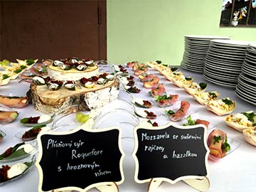 Svatba v Kurdějově | Cool catering Brno